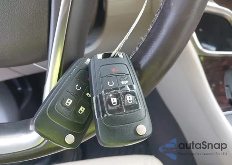 2015 Buick Lacrosse Leather из США, поврежденный, VIN 1G4GB5G38FF156374